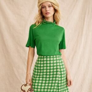 Vintage 1960s Bright Green Mod Knit Ruffle Neck Lightweight Sweater S/M